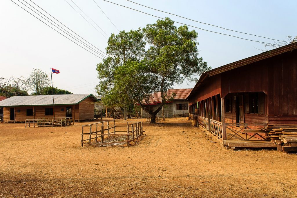 Laos Champasak Schule